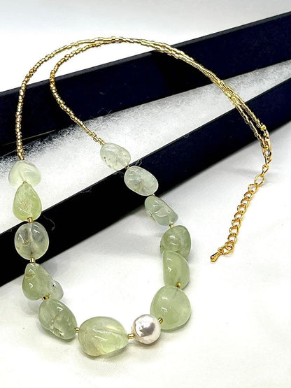 Akoya pearl 10mm necklace with prehnite stones and adjustable 50cm K18 gold leaf chain