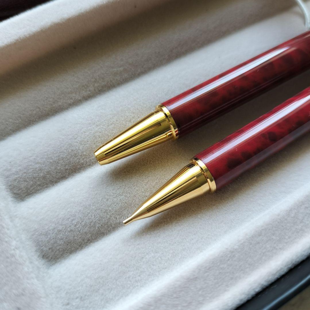 New PILOT Ruano Pen Set including ballpoint pen and mechanical pencil with pen case showing minor wear