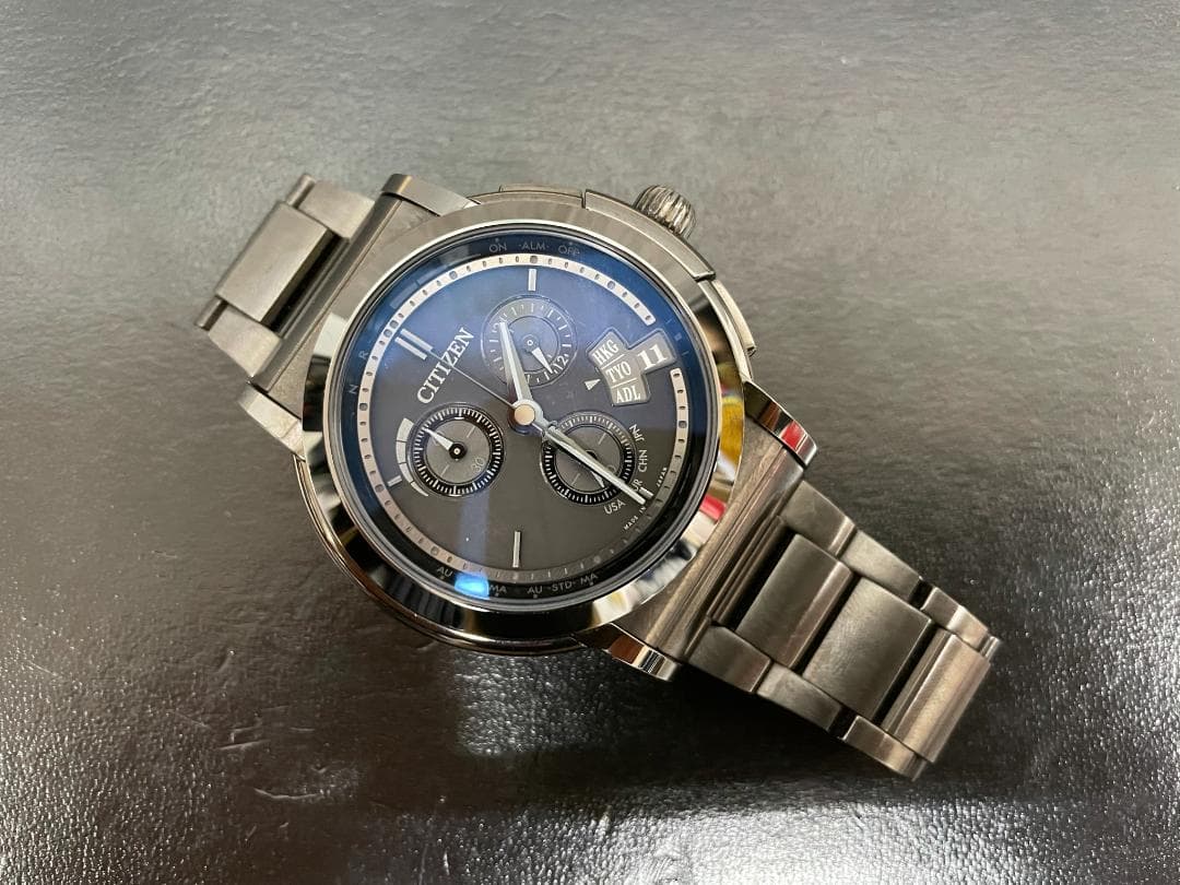 Citizen 8CNS72-0043 Solar Men's Watch — Japanese