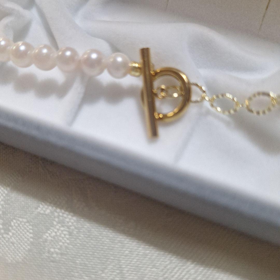 Akoya pearl pendant necklace with a 6mm pearl on a 48cm 14kgf chain displayed on a white background