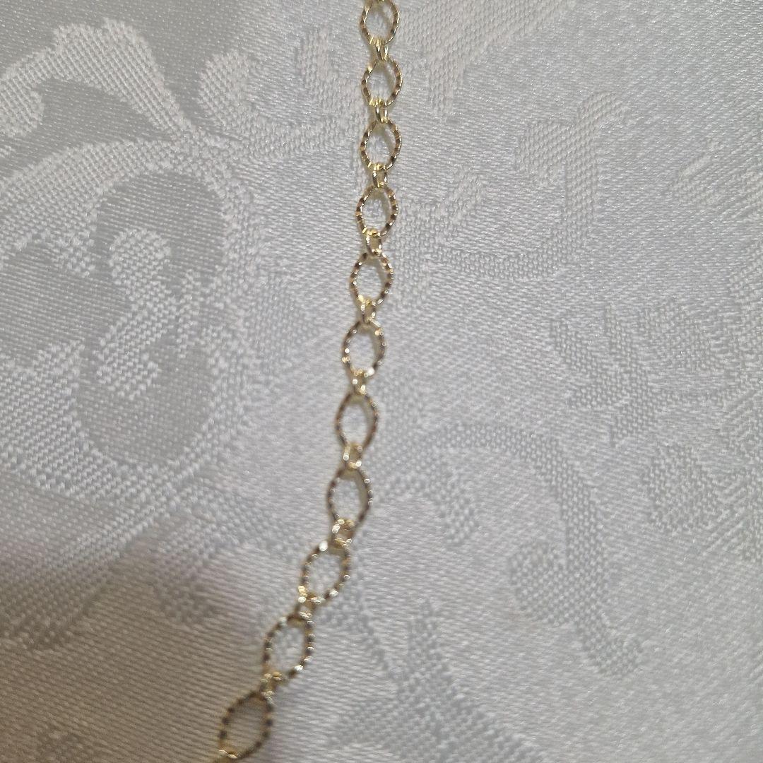 Akoya pearl pendant necklace with a 6mm pearl on a 48cm 14kgf chain displayed on a white background