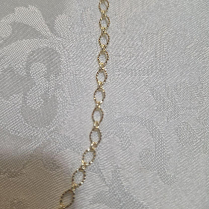 Akoya pearl pendant necklace with a 6mm pearl on a 48cm 14kgf chain displayed on a white background