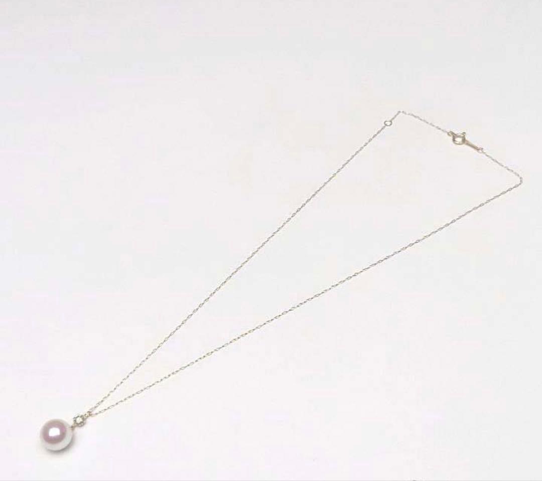 Akoya pearl necklace with 9.0mm round white blue pink pearls and 0.19ct diamond set in K18 gold