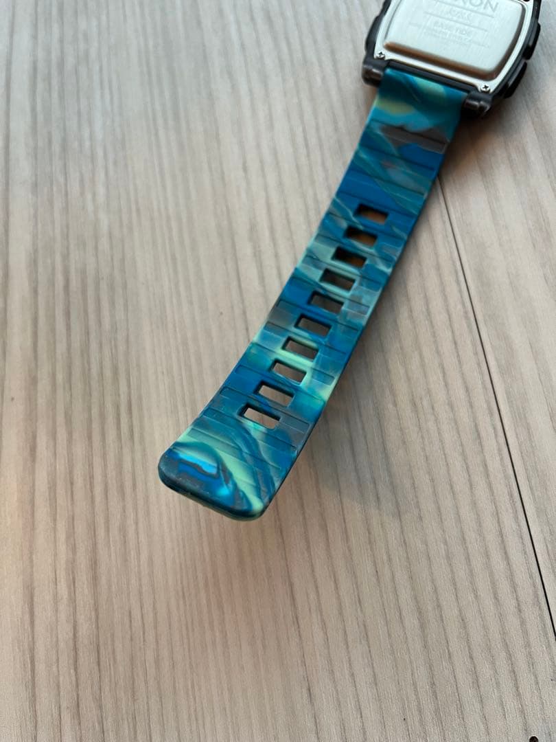 NIXON BASE TIDE jellyfish comp Digital Men's Watch — Japanese