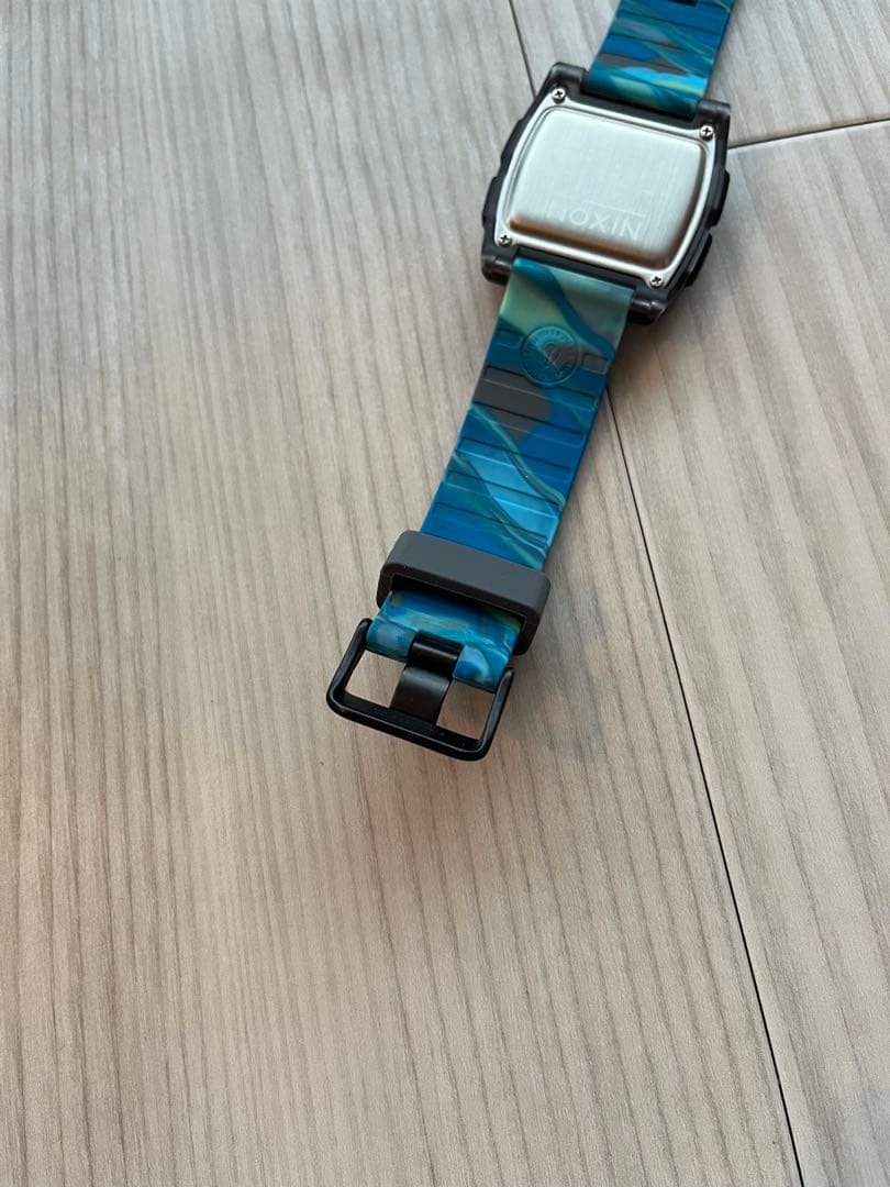 NIXON BASE TIDE jellyfish comp Digital Men's Watch — Japanese