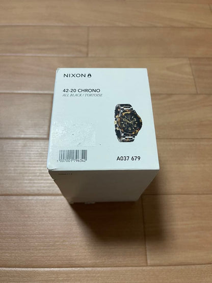 NIXON ベッコウ柄 Quartz Men's Watch — Japanese