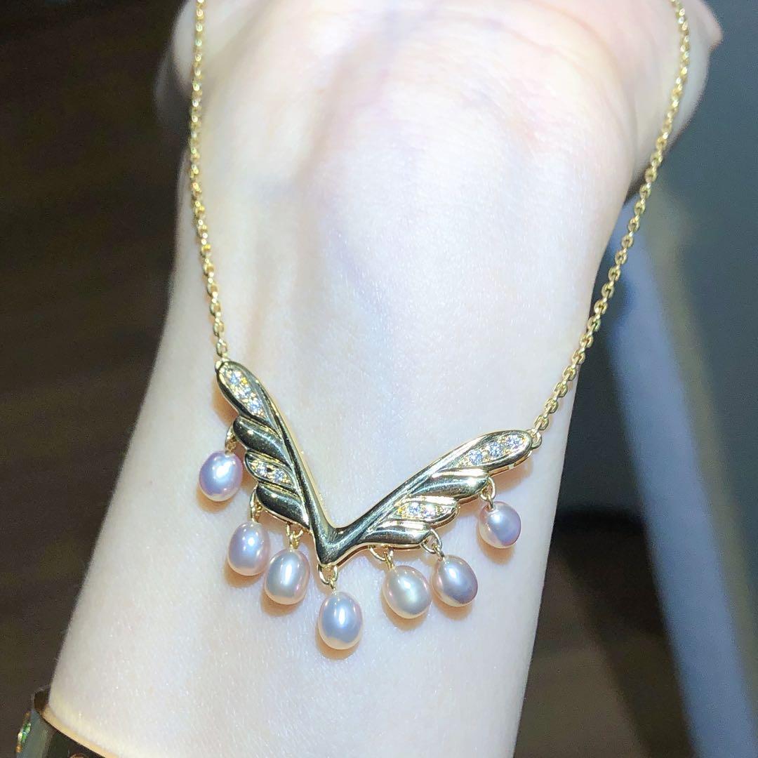 MIKIMOTO k18 gold necklace with 4mm white pearls on a 43cm chain