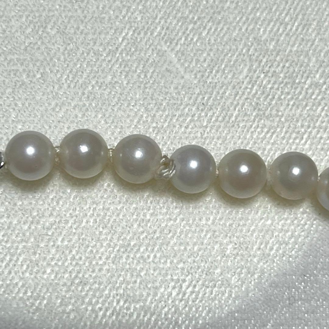 Silver Akoya pearl necklace with pearls sized 6.4mm to 5.9mm and 44.5cm total length