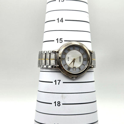 SEIKO V145-0E30 Solar Men's Watch — Japanese