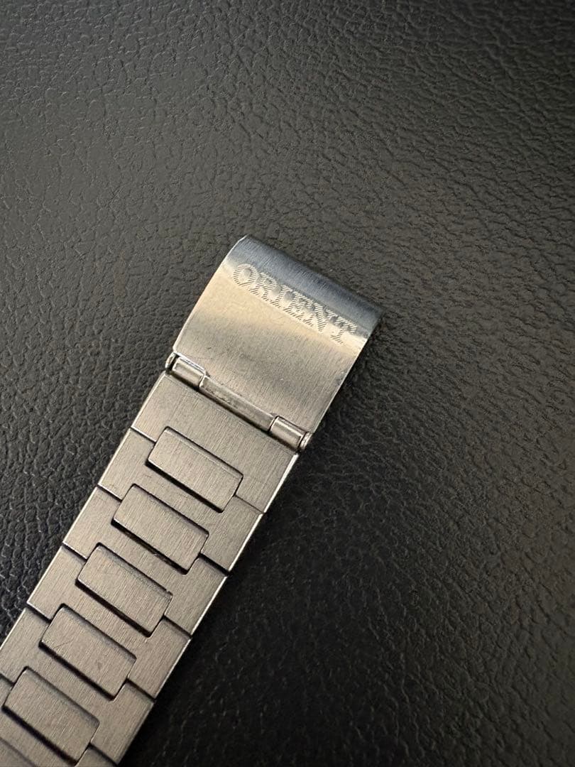 ORIENT SWIMMER 100 Quartz Men's Watch — Japanese