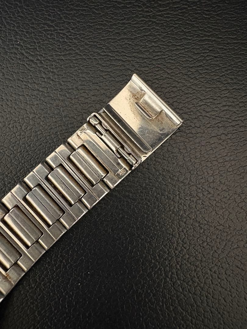 ORIENT SWIMMER 100 Quartz Men's Watch — Japanese