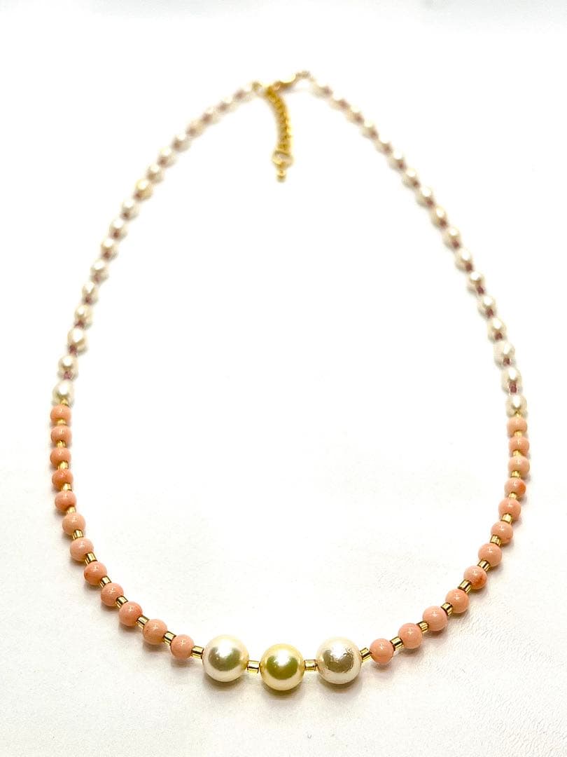 Akoya pearl and pink coral necklace with genuine pearls on gold chain, 42 to 46 cm long