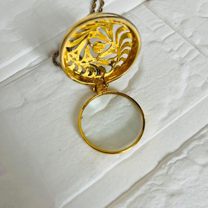 Micromount necklace featuring a 3mm pearl and magnifying pendant on a 65cm chain