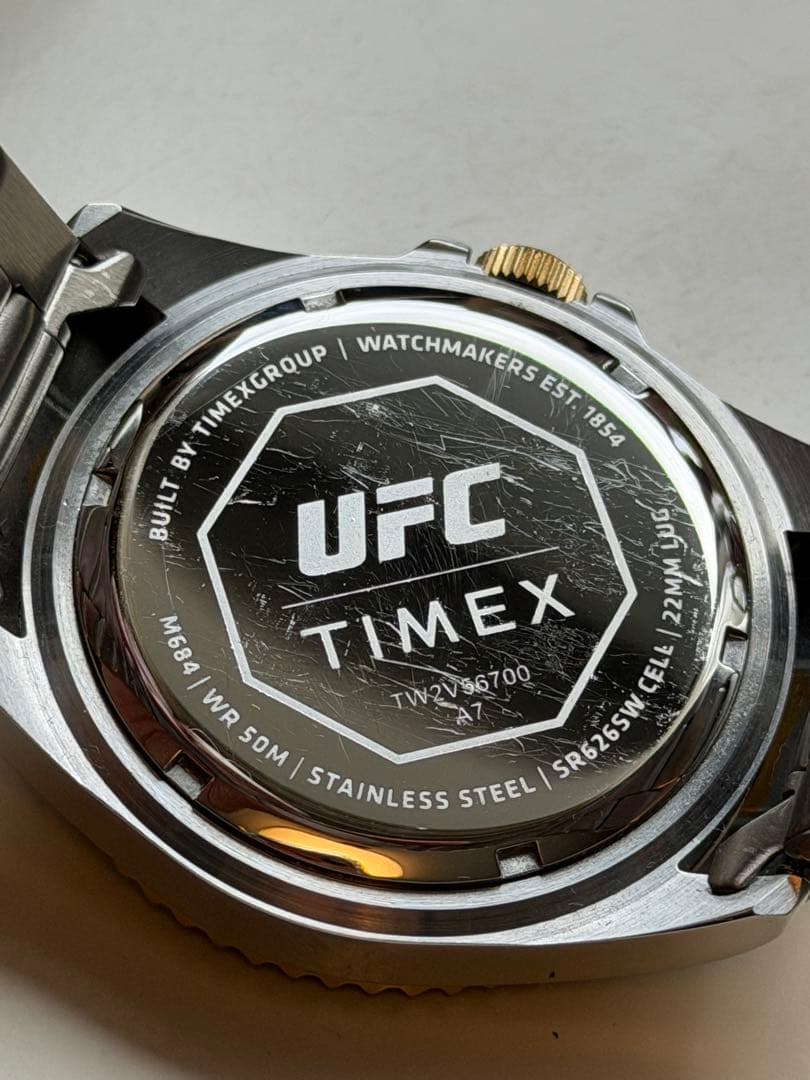 TIMEX UFC コラボ限定コンビダイバー Analog Men's Watch — Japanese