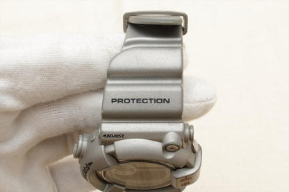 CASIO DW-8201 Digital Men's Watch — Japanese