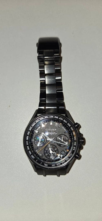 Citizen CC4004-58E Solar Men's Watch — Japanese