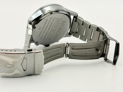 NIXON THE SENTRY CHRONO Quartz Men's Watch — Japanese