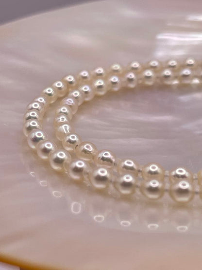 Akoya baby pearl necklace with 3.5-4 mm white pearls, 41 cm length, featuring s925 clasp