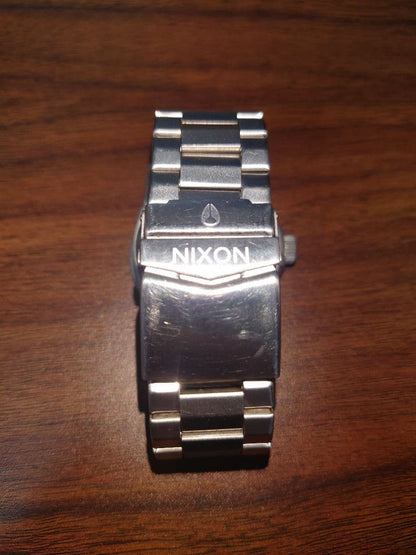 NIXON Analogue Quartz Silver Men's Watch — Japanese