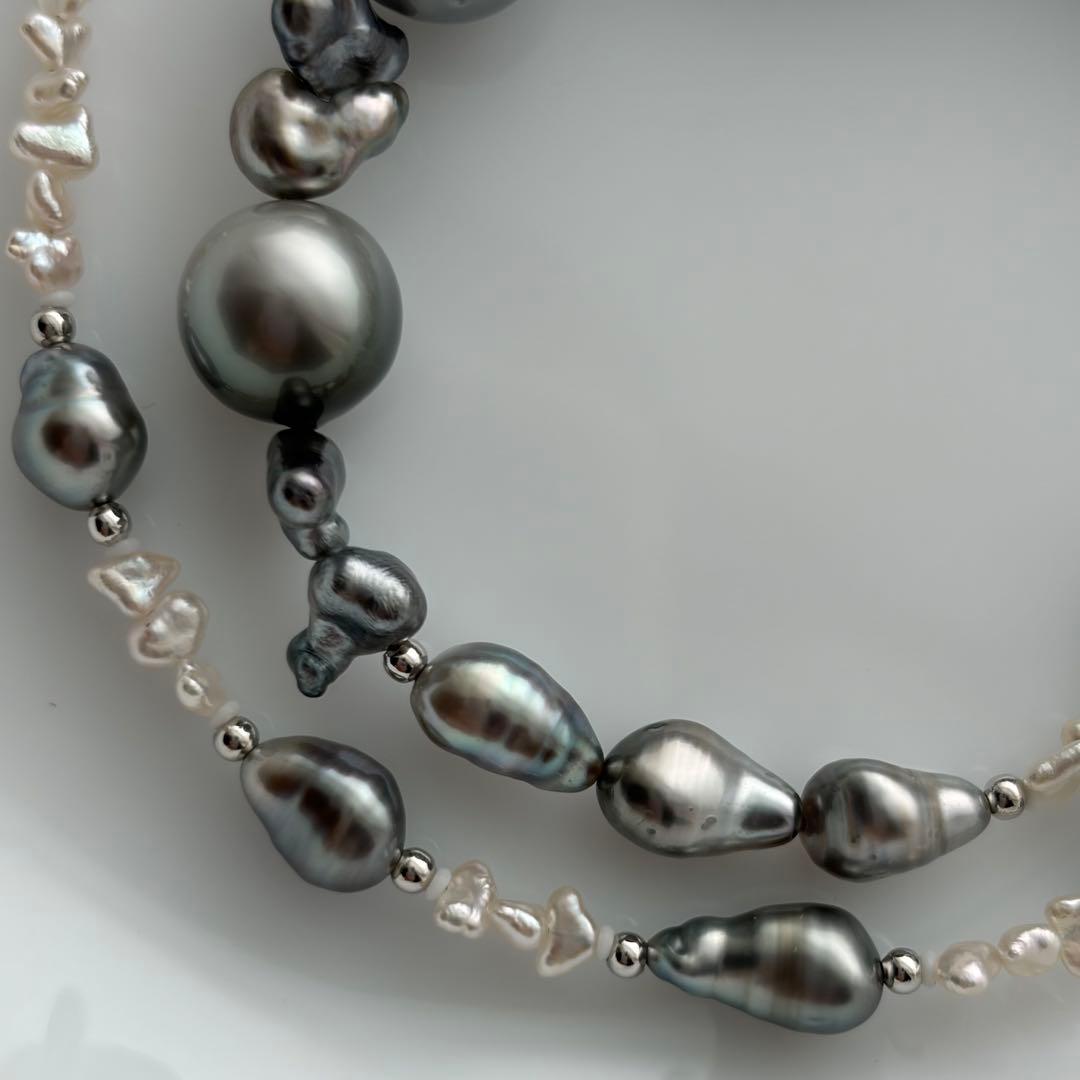 Black Pearl Kesh Baroque and Akoya Pearl Necklace about 40cm long with varying pearl sizes