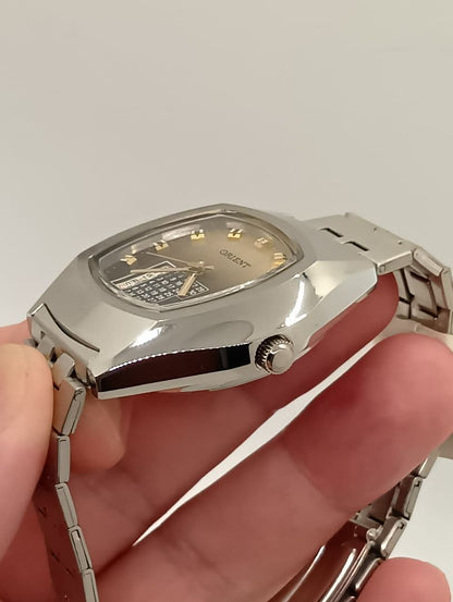 ORIENT Biante Calendar 1970s Automatic Men's Watch — Japanese