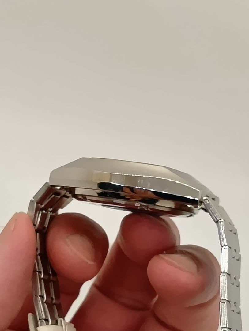 ORIENT Biante Calendar 1970s Automatic Men's Watch — Japanese