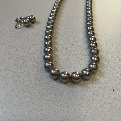 Akoya pearl silver gray necklace with approximately 6.5 to 7.0mm pearls on SV925 chain