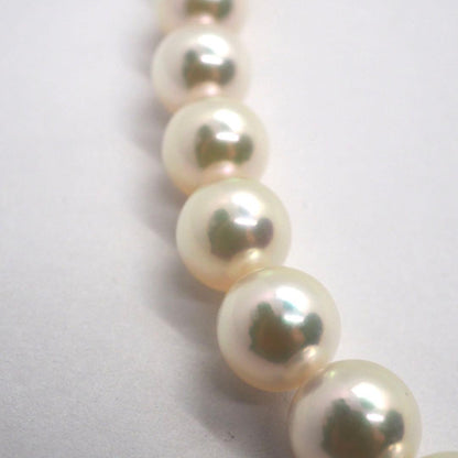 MIKIMOTOJAL pearl necklace 44cm length with 70 round silver-stamped pearls 5.4-7.2mm diameter