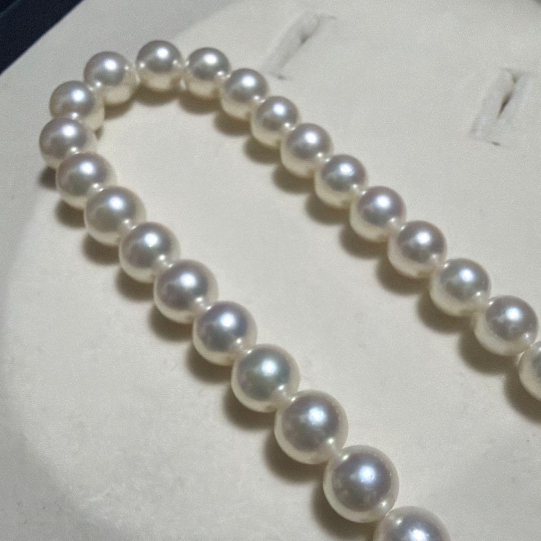 TASAKI Akoya Pearl Gradient Necklace 8.5 Swan Teri, 42.5 cm length with lustrous pearls
