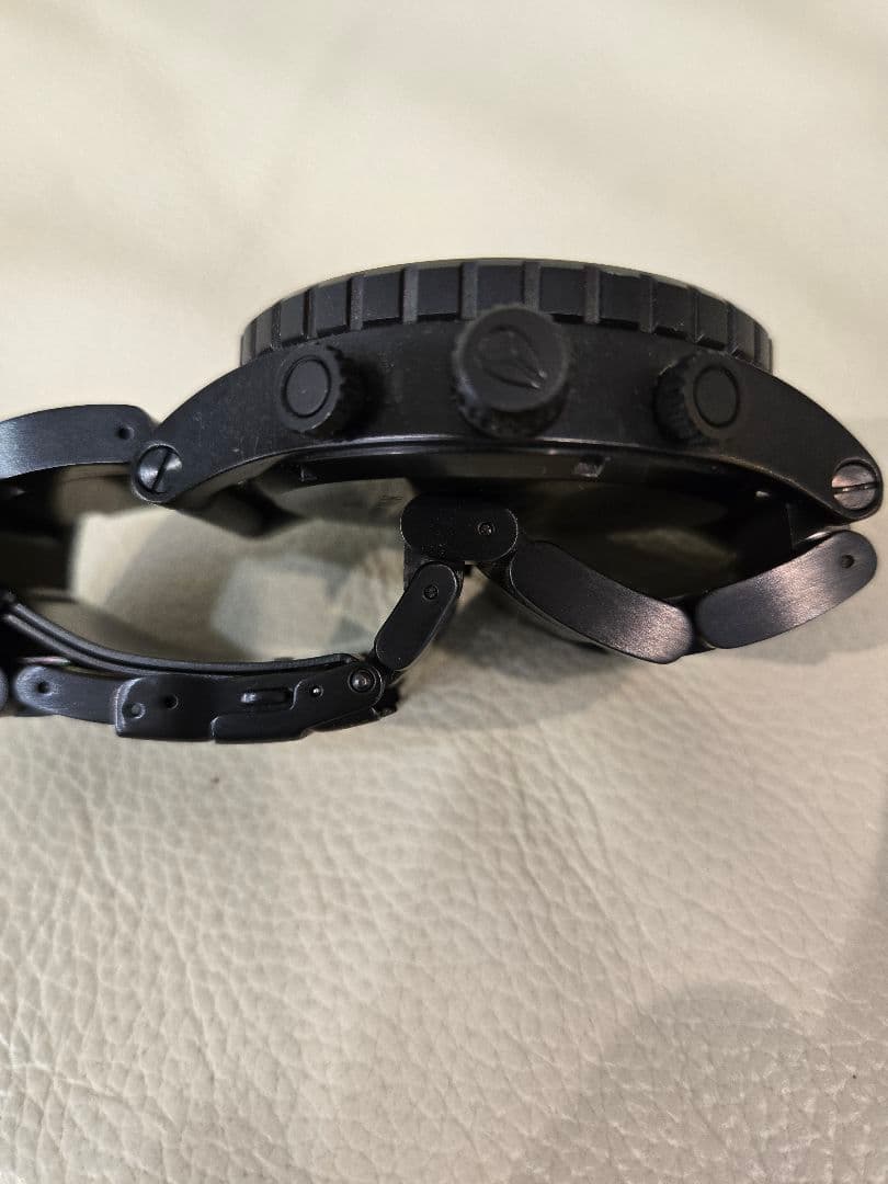 NIXON Chrono NN300 Quartz Men's Watch — Japanese