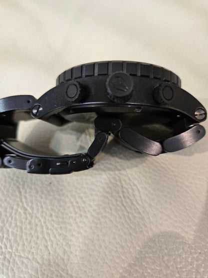 NIXON Chrono NN300 Quartz Men's Watch — Japanese