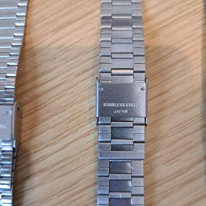 CASIO Vintage Band Set Men's Watch — Japanese