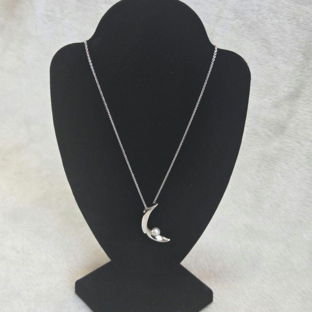 Mikimoto Crescent Moon Pearl Necklace in silver with 0.7cm pearl and adjustable sterling silver chain