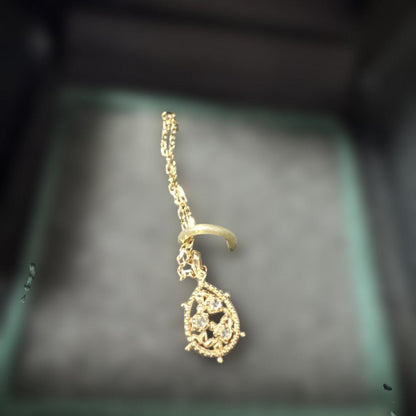 Agetto Diamond Necklace with 3 diamonds in K10 material, 40 cm length, paired-shape design