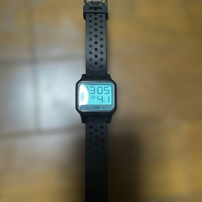 NIXON A1320-5071-00 Digital Men's Watch — Japanese