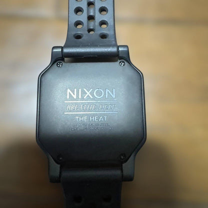 NIXON A1320-5071-00 Digital Men's Watch — Japanese