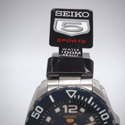 SEIKO 5 Sports Divers Automatic Men's Watch — Japanese