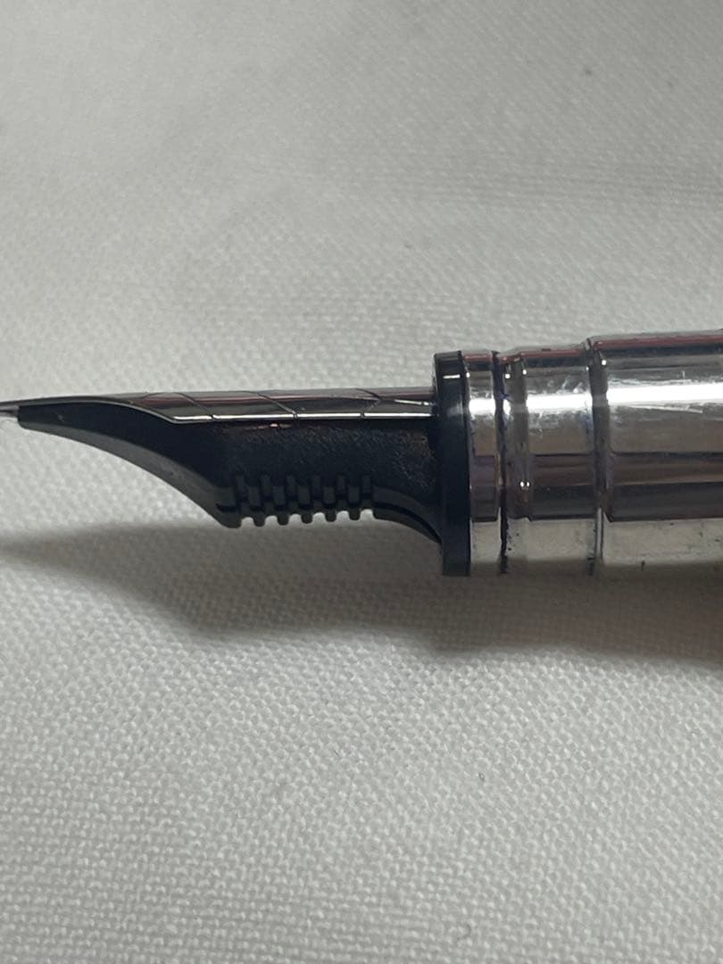 Waterman Fountain Pen shown in photo with no additional accessories included