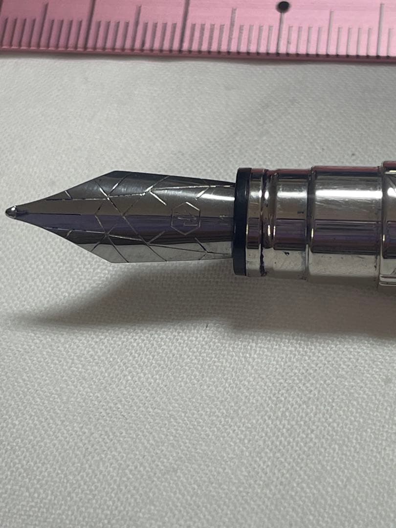 Waterman Fountain Pen shown in photo with no additional accessories included