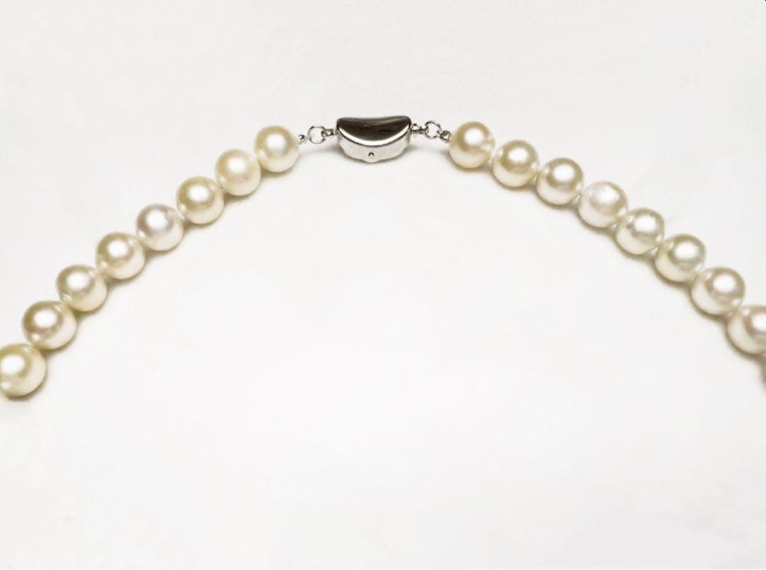 Akoya pearl necklace 7.5 to 8.0 mm round champagne white pearls with silver clasp on 42cm stainless steel wire