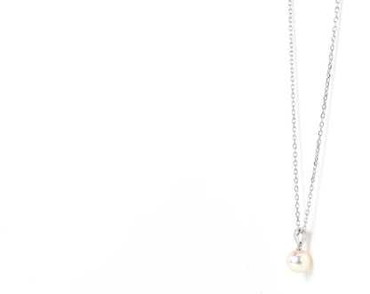 Newly restored Mikimoto white gold necklace with 7.5mm Akoya pearls and 13.4mm pendant