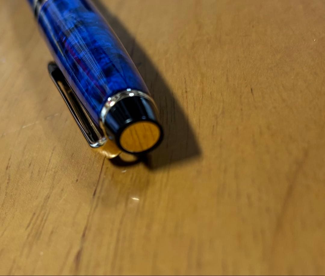 Waterman Expert Marble Blue fountain pen showing blue marble finish and silver accents