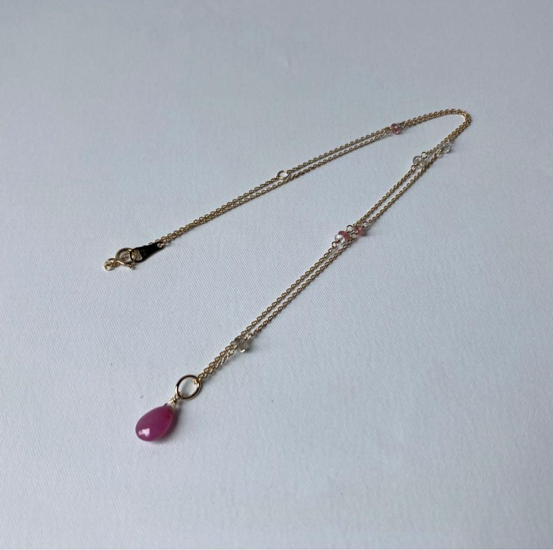 Agete Law pink and purple color stone pendant on a 38cm gold K10 necklace