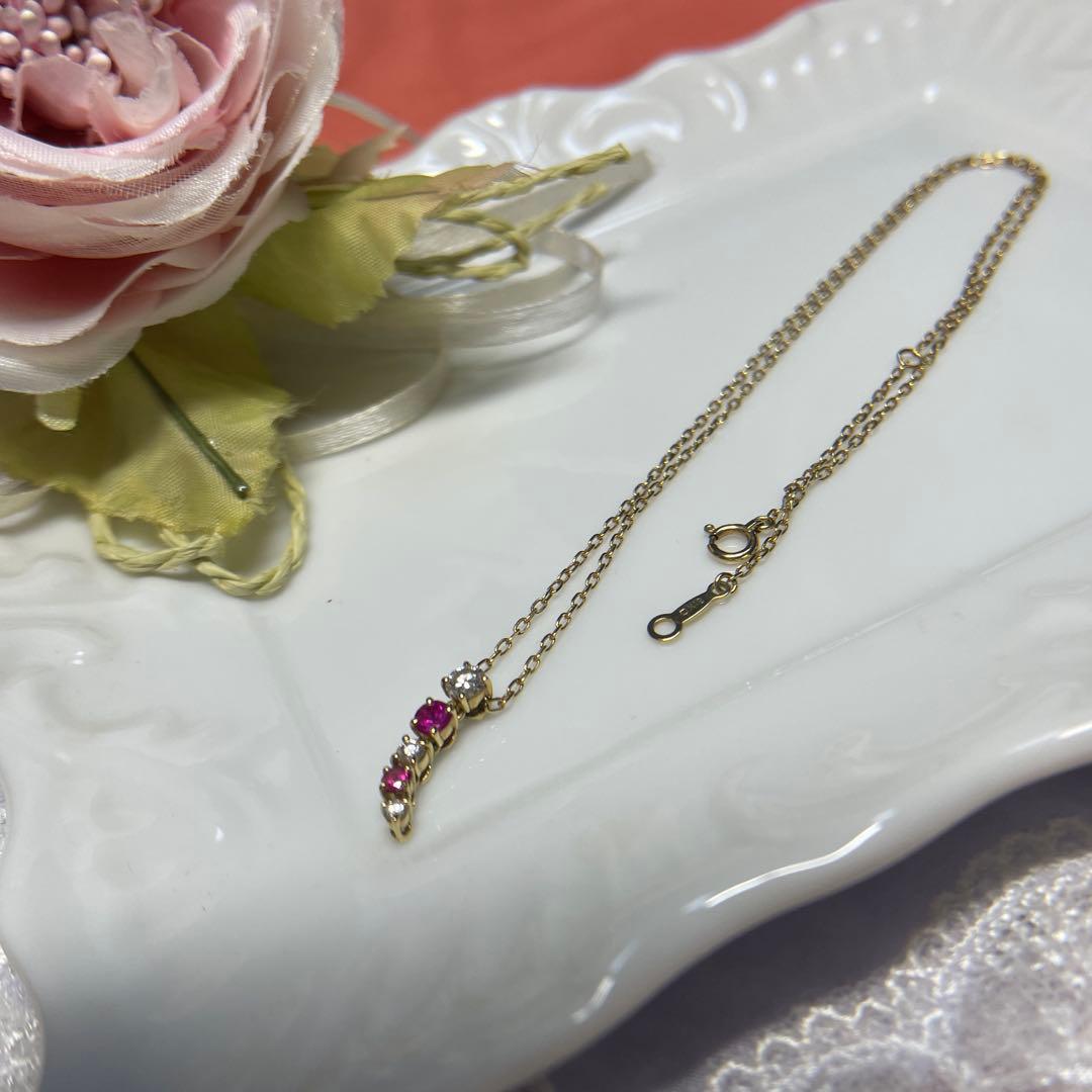 Beautiful MIKIMOTO Diamond and Ruby Necklace in K18 Yellow Gold with 42cm chain and 16mm pendant