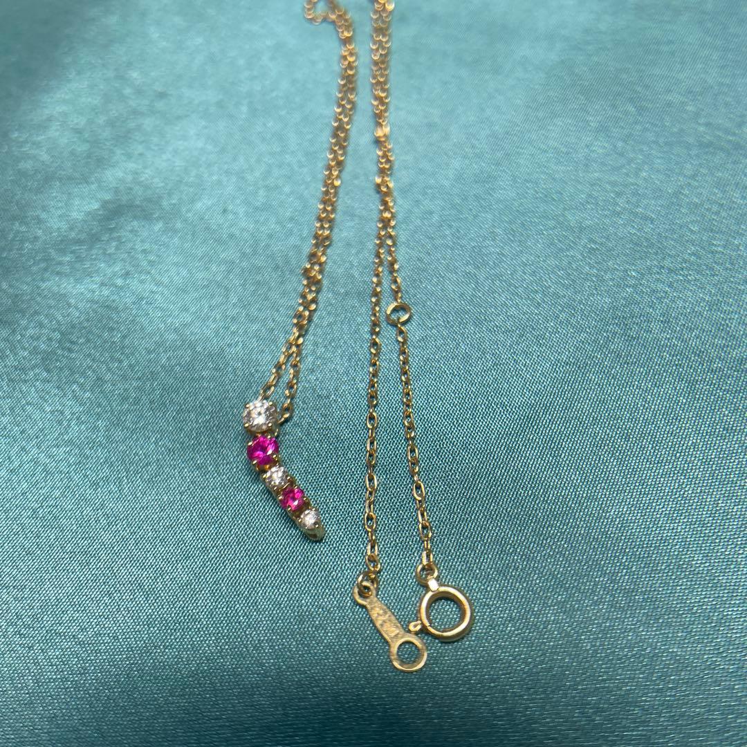 Beautiful MIKIMOTO Diamond and Ruby Necklace in K18 Yellow Gold with 42cm chain and 16mm pendant
