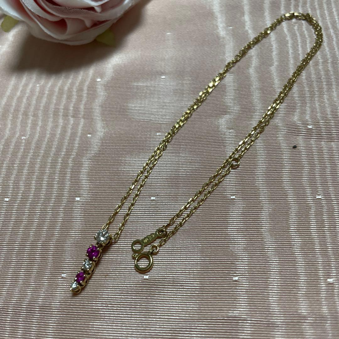 Beautiful MIKIMOTO Diamond and Ruby Necklace in K18 Yellow Gold with 42cm chain and 16mm pendant