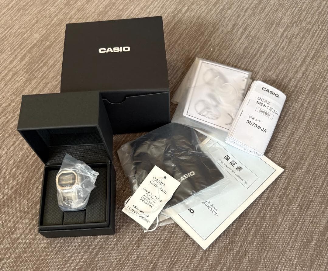 CASIO CRW-001-1JR Quartz Men's Watch — Japanese