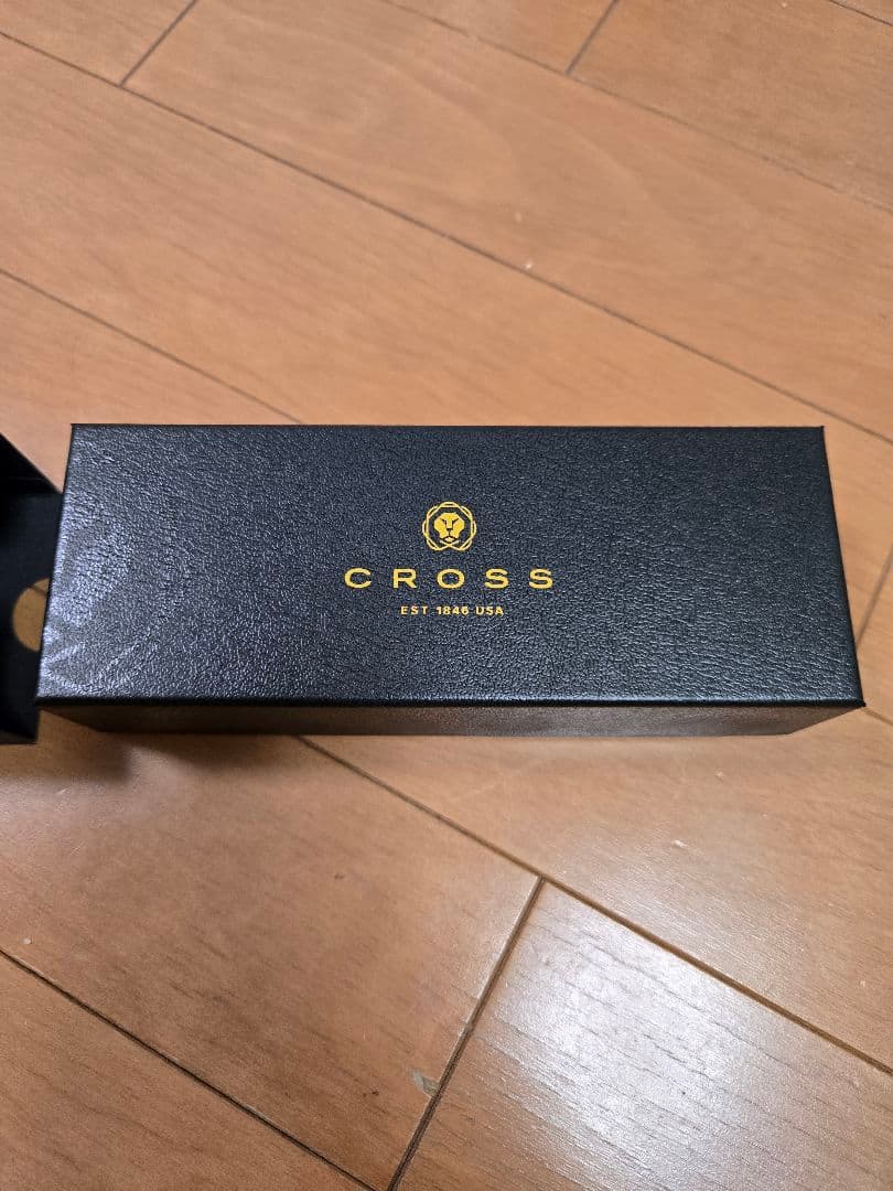 Silver CROSS ballpoint pen with metal body and dedicated protective case