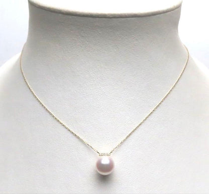 White pink 8.0mm Akoya pearl necklace with small diamond pendant set in K18 gold