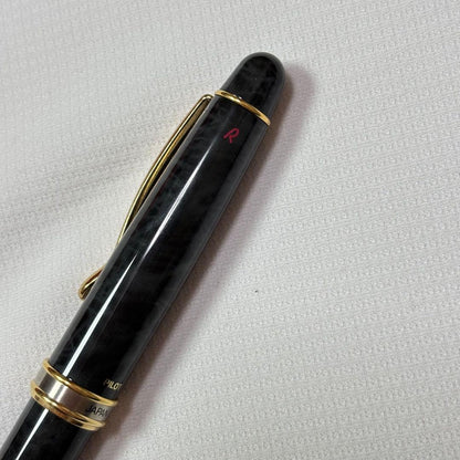 PILOT EXECT 3 Plus 1 multi-function ballpoint pen in marble black with gold-plated clip